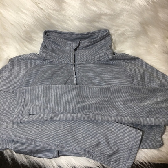 CHAMPION SPORTS PULLOVER TOP - Picture 6 of 7